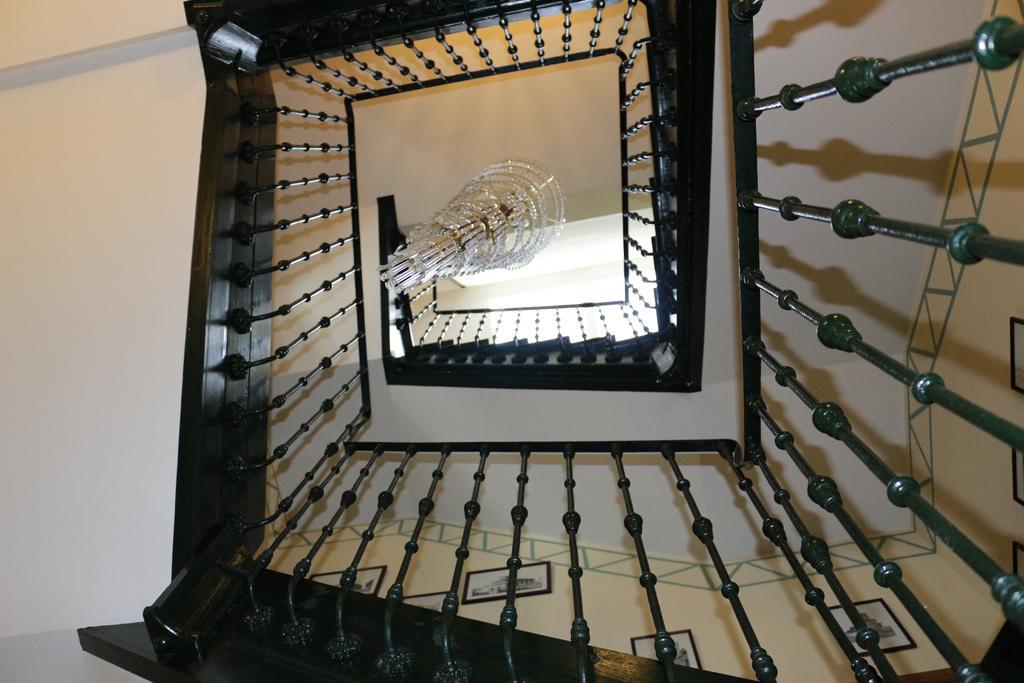 Hostal Don Jaime I Y II 塞哥维亚 外观 照片
